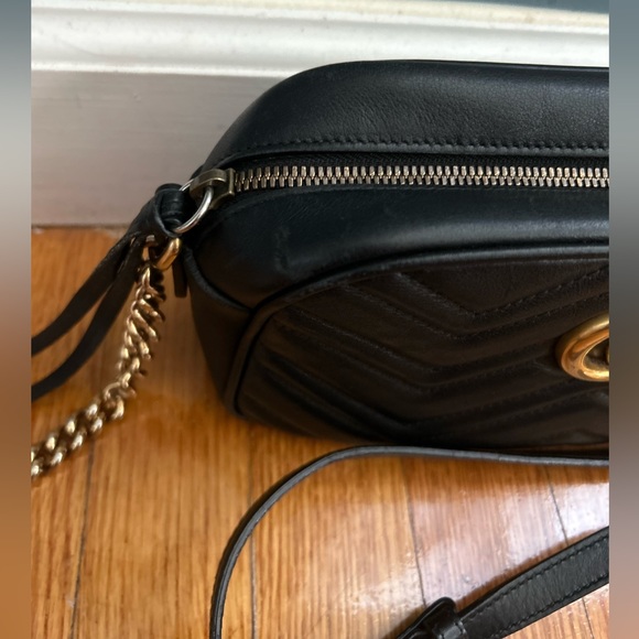 Gucci GG Marmont Leather Chain Shoulder Bag Black - Picture 2 of 6